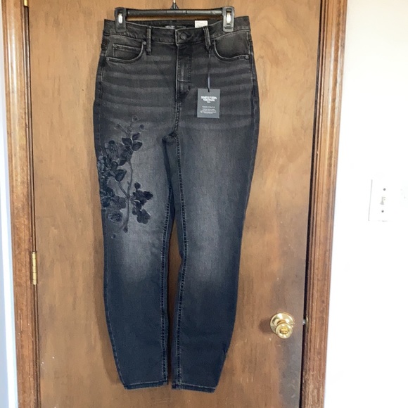 Simply Vera Vera Wang high rise skinny jean floral embroidery power stretch 8 14 - Picture 5 of 16